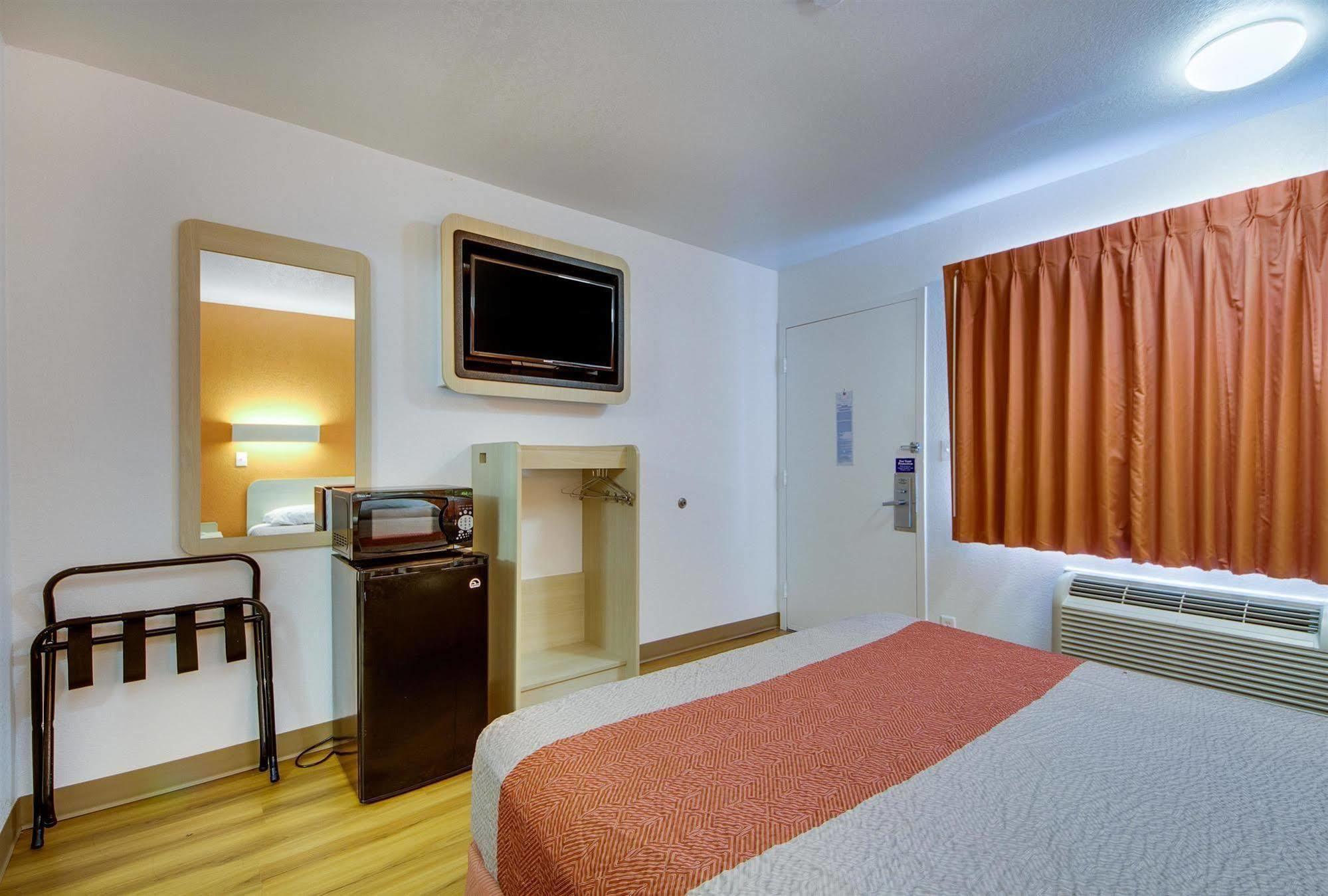 Avera Suites マスコギー エクステリア 写真